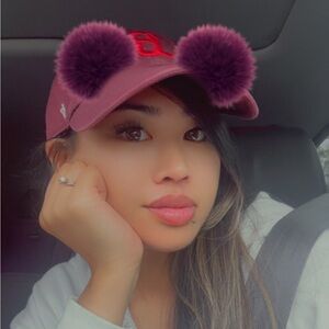 Meet your Posher, Priscilla